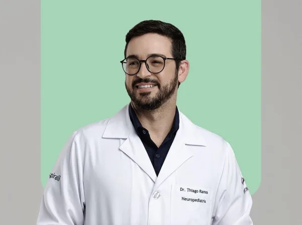 Foto de Dr. Thiago Ramos, Neuropediatra da Unidade Aquarela