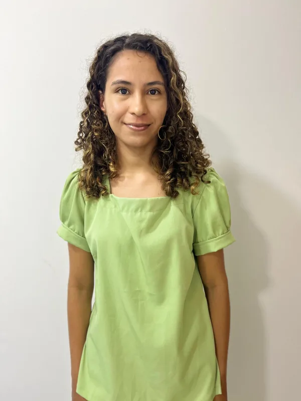 Foto de Emanuela Rocha da Silva Arcanjo, Assistente terapêutico da Unidade Aquarela