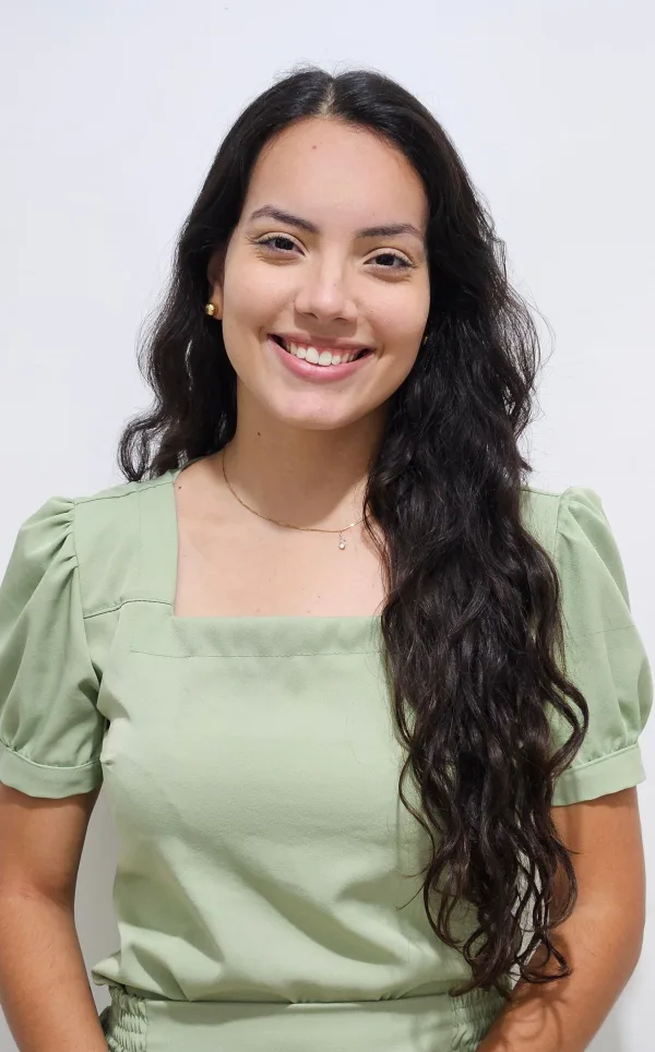 Foto de Estéfany Silva Rocha, Fisioterapeuta da Unidade Aquarela