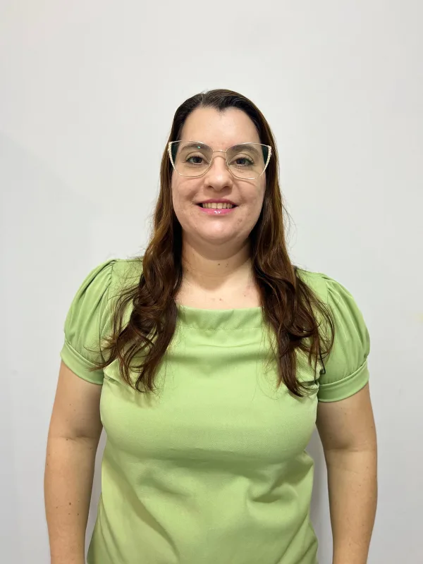 Foto de Mônica Cristina Maranhão Pinto, Assistente terapêutico da Unidade Aquarela