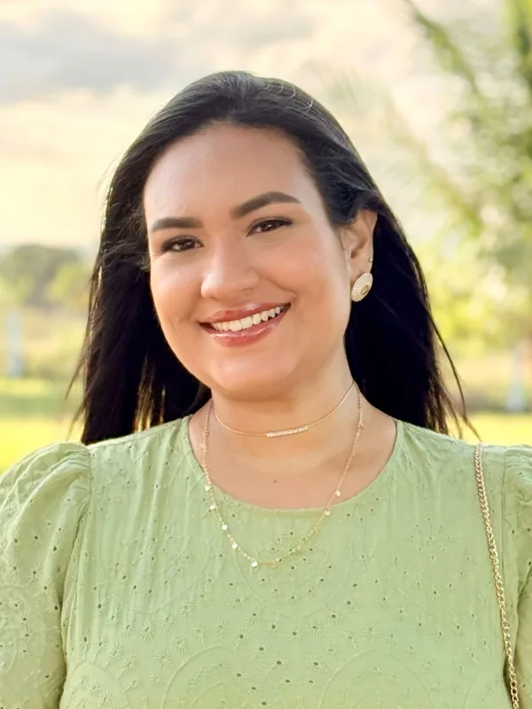 Foto de Natália Orange Prazeres, Assistente terapêutico da Unidade Aquarela