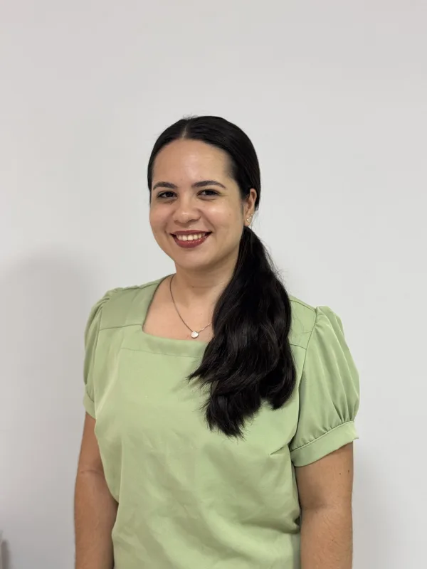 Foto de Richelle Karla Claudino Barbosa, Terapeuta Ocupacional da Unidade Aquarela